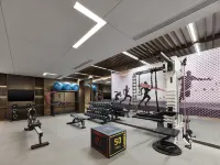 DoubleTree by Hilton Qidong - Gym