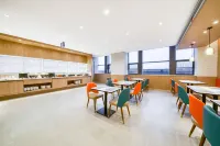 HanTing Hotel (Haining Xucun Zhongguo Jiafang Cheng) - 2-Star