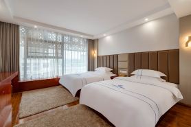 Golden Sun hotel