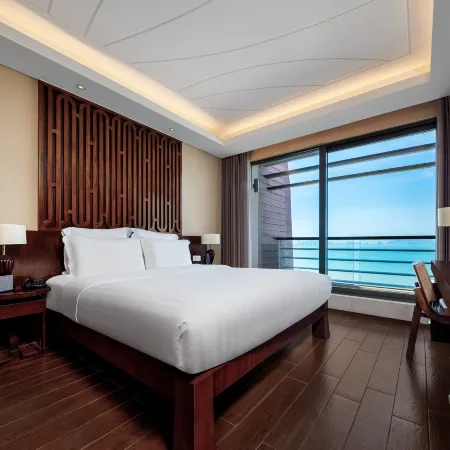 Pullman Oceanview Sanya Bay Resort & Spa