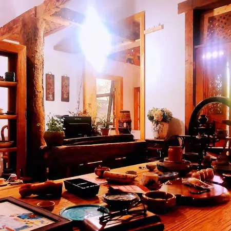 Fengdu County Homestay (Huajian)