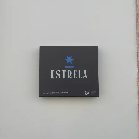 Lisbon Serviced Apartments - Estrela Отели рядом с достопримечательностью «Художественный центр Lx Factory»