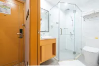 Carrianna Hotel Hotels near Foshan West Railway Station