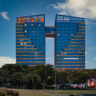 Xana Hotelle · Nanchang Xinjian Libu Lake Hotels near Lake Liberty