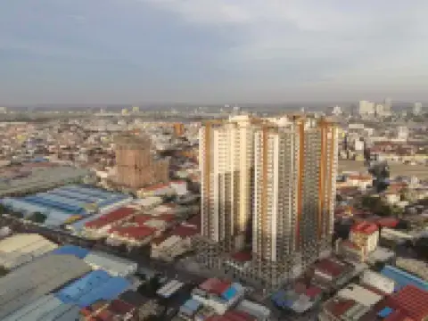 Sky Tree Hotel by New World Hospitality Hotels near Russey Keo