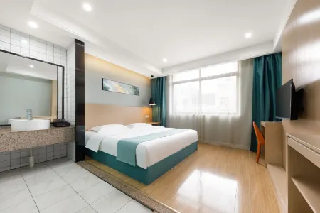 Susong Yisu Lanshang Select Hotel Отели рядом с достопримечательностью «Susong Radio and TV University»