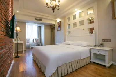 Neijiang Longmen Fashion Hotel (Shizhong Dazhou Plaza Branch) 네이장 시내중심구 호텔
