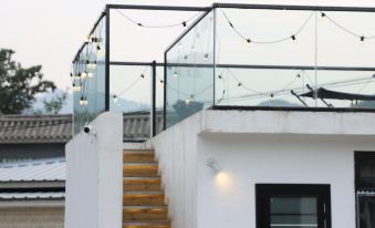 Me Town Great Wall landscape