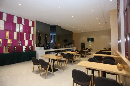 Lavande Hotel (Jingshan Coach Center Bus Terminal)