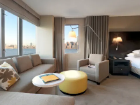 哈德遜河畔澤西市凱悅飯店 自由州立公園附近的飯店