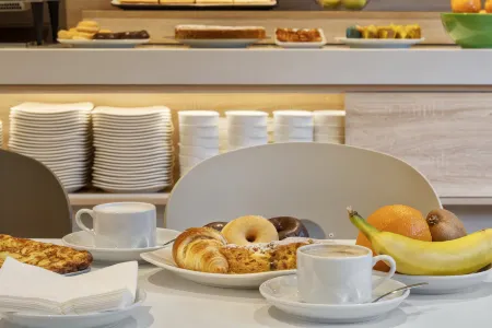 B&B HOTEL Barcelona Sant Cugat Отели в г. Valles Occidental