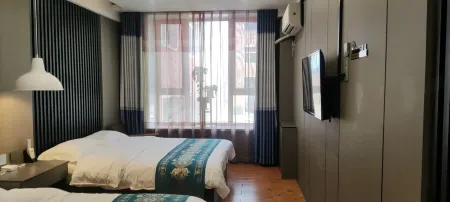 Zhaozhou Yizhu Homestay Отели в г. Чжаочжоу