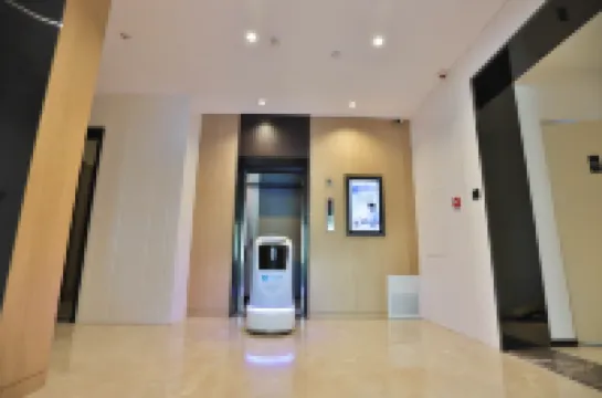 HanTing Hotel (Siping Railway Station Wuyue Plaza)