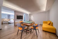Yeste International Hotel (Nanning Wantailong Jinkai Road Subway Station) Hotels near نانينج