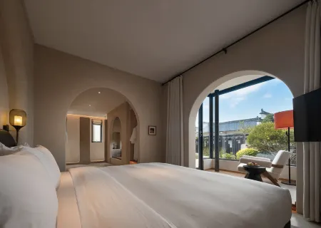 The Garden of Forking Paths