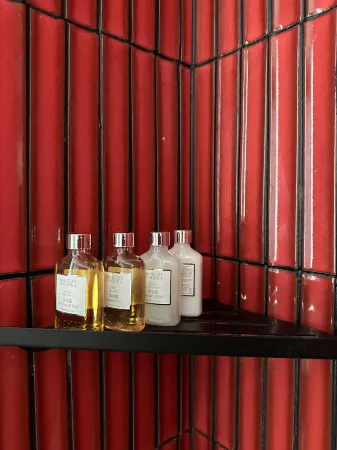 Huazizai Holiday Villa（ Nearby JingShan Temple） Отели рядом с достопримечательностью «Shangougou Scenic Resort»