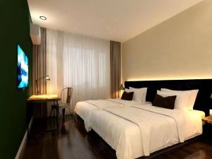 Home Inn Huaxuan Collection Hotel (Yang Jingyu Cadre College)