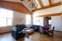 Fengye Tourist Holiday Hotel