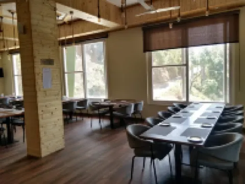 Hotel le Halcyon Kasauli