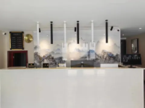 Grand Hotel Prague San Meduo Hotels in Purang