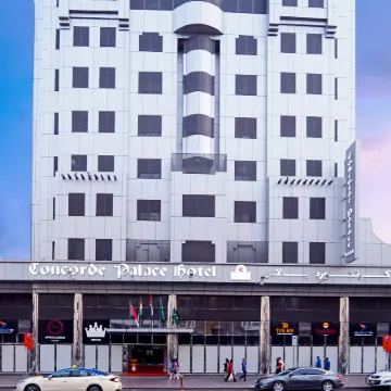 Concorde Palace Hotel Отели рядом с достопримечательностью «Рынок Мина-базар»