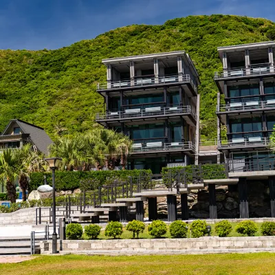 Seaview Villa Coastal Estate Hotels near Farglory Ocean Park