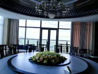 Listen to Ziyun. Yunshang Shiwai Hotel Hotels in Zhenkang County