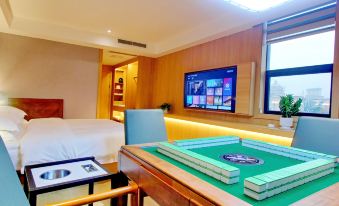Wangcang Hongcheng Yipin Hotel
