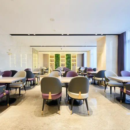 Lavande Hotel (Huzhou Changxing Taihu Avenue)