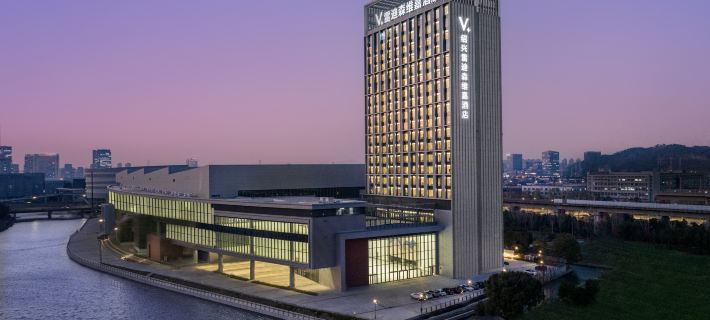 โรงแรมวีเกิล บาย แลนดิซัน เส้าซิง โรงแรมในเส้าซิง