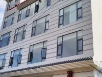 Luoping Huaqing Yueshe Homestay โรงแรมใกล้จินจิลิง