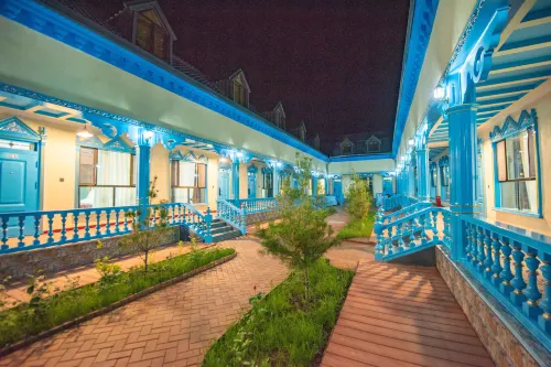 Tekes Lanyuan Homestay (Lijie) - con vistas a la montaña