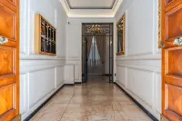 Decimo Meridio - at Spanish Steps- Hotels in 