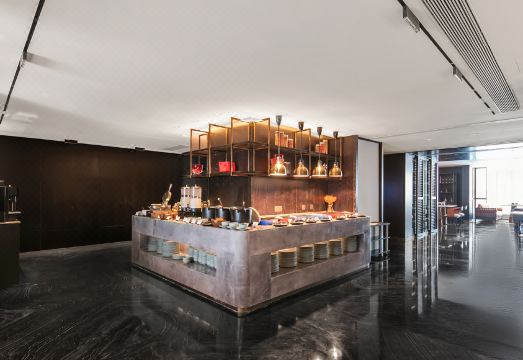 PARK PLAZA 조식 뷔페 이미지 - 다양한 음식