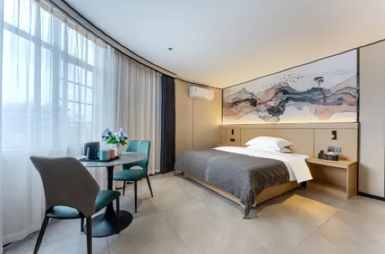 Yunfuhua Shengda Hotel