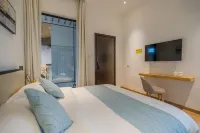 Hongcun Lane Wang·Light Luxury Holiday Homestay (Yuenuma Branch)
