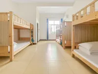 Wanning Printing Youth Hostel فنادق في 