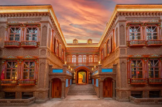 Wu Song Ancient Post Inn (Yining Six Star Street Scenic Area Store)