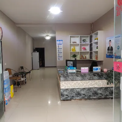 yiyang Luofi Hotel