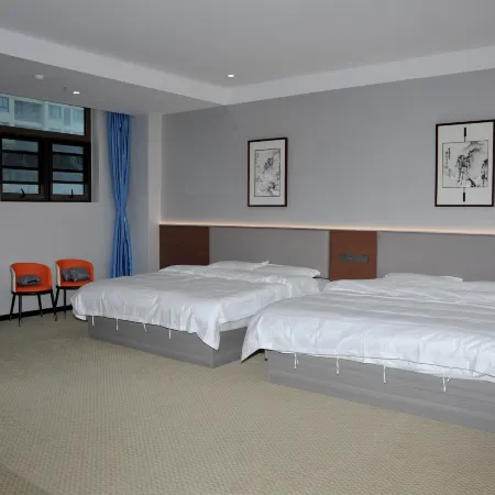 Left Bank Hotel (Qihe County Oulebao Marine Polar World) Hotels in Qihe County
