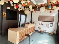 Dengba Chinese Inn (Anji Xiaofeng)