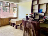Huyu Light House Homestay Hotel - Beach