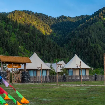 LANGQIN CAMP