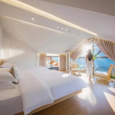 Weizhou Island Yuanlan Home Hotel