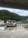 Kangding Middle Ancient Hot Spring Inn