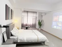 Yipan Zhixuan Homestay (Luohe High-Speed Railway West Station)