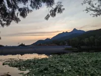 Tongyong Fenghua (Tai'an Jinshan) Resort Center