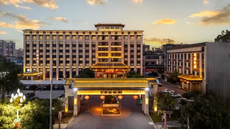 Dali Hotel Отели в г. Дали