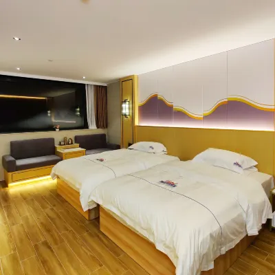 Longquan Hotel Hotels near Sea Castle