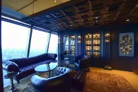 Grand Hyatt Manila - bar